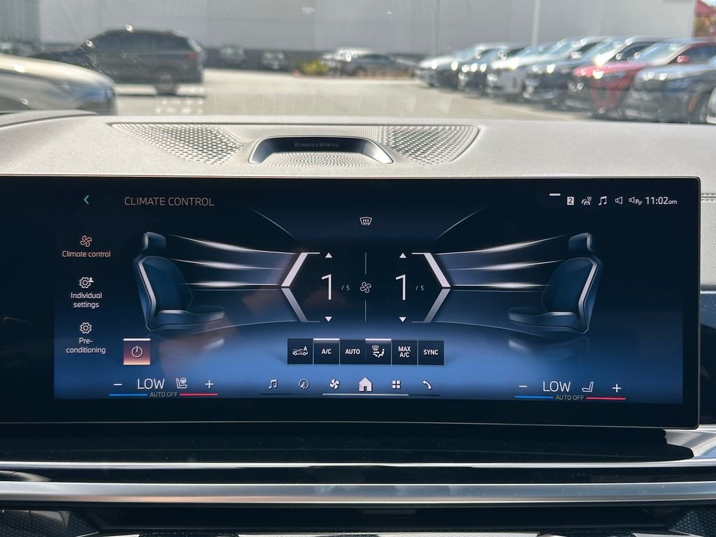 New 2027 Mineral White Metallic BMW xDrive40i image 24