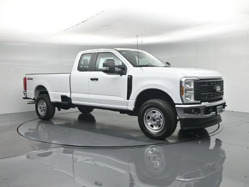New 2027 White Ford XL image 23
