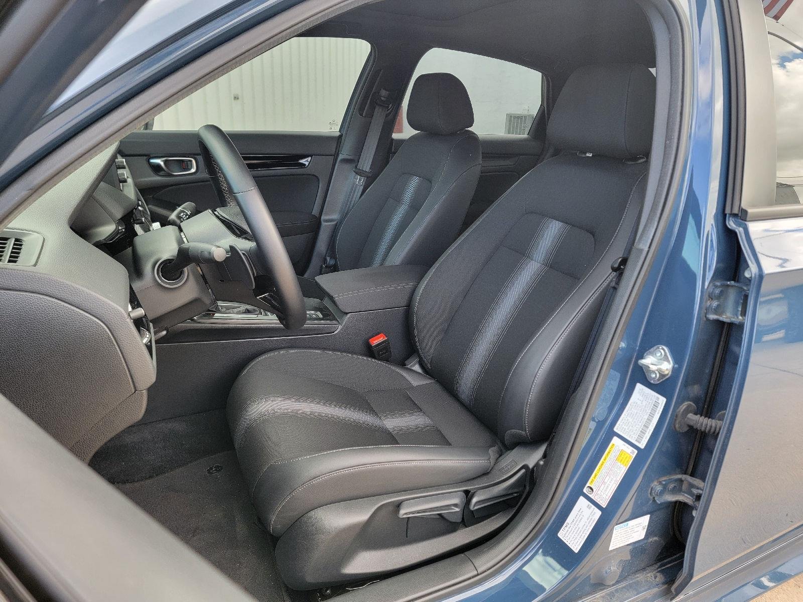 Used 2025 Blue Lagoon Pearl Honda Sport image 12
