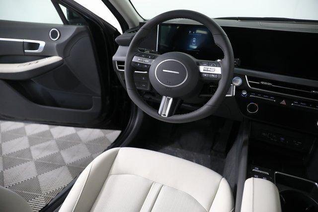 New 2026 Black Hyundai SEL Sport image 47