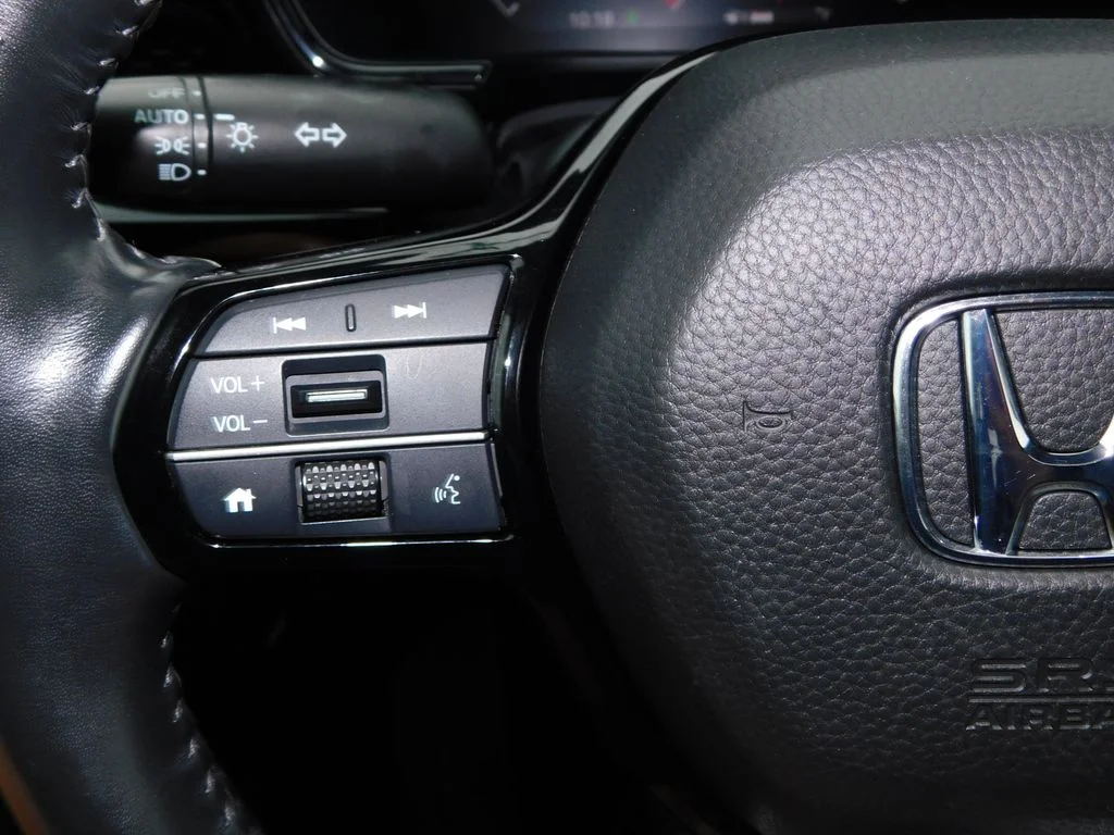 Used 2023 Green Honda EX-L image 31