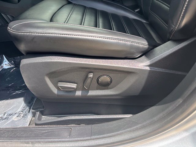 Used 2024 Silver Ford SEL image 13