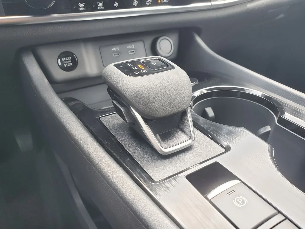 2026 Nissan Rogue SV - Photo 28