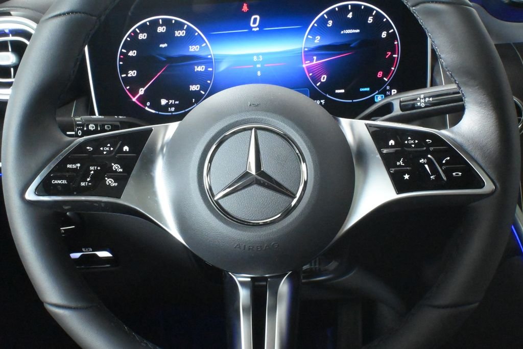 Used 2026 Black Mercedes-Benz GLC 300 image 18