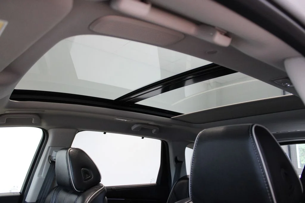 New 2026 Solar Silver Metallic Acura Advance Package image 26