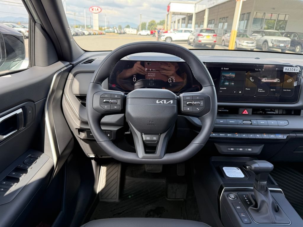 New 2027 Iceberg Green Kia X-Line S image 20