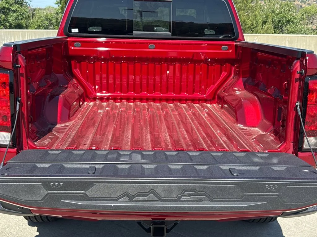 2026 Chevrolet Colorado LT - Photo 6