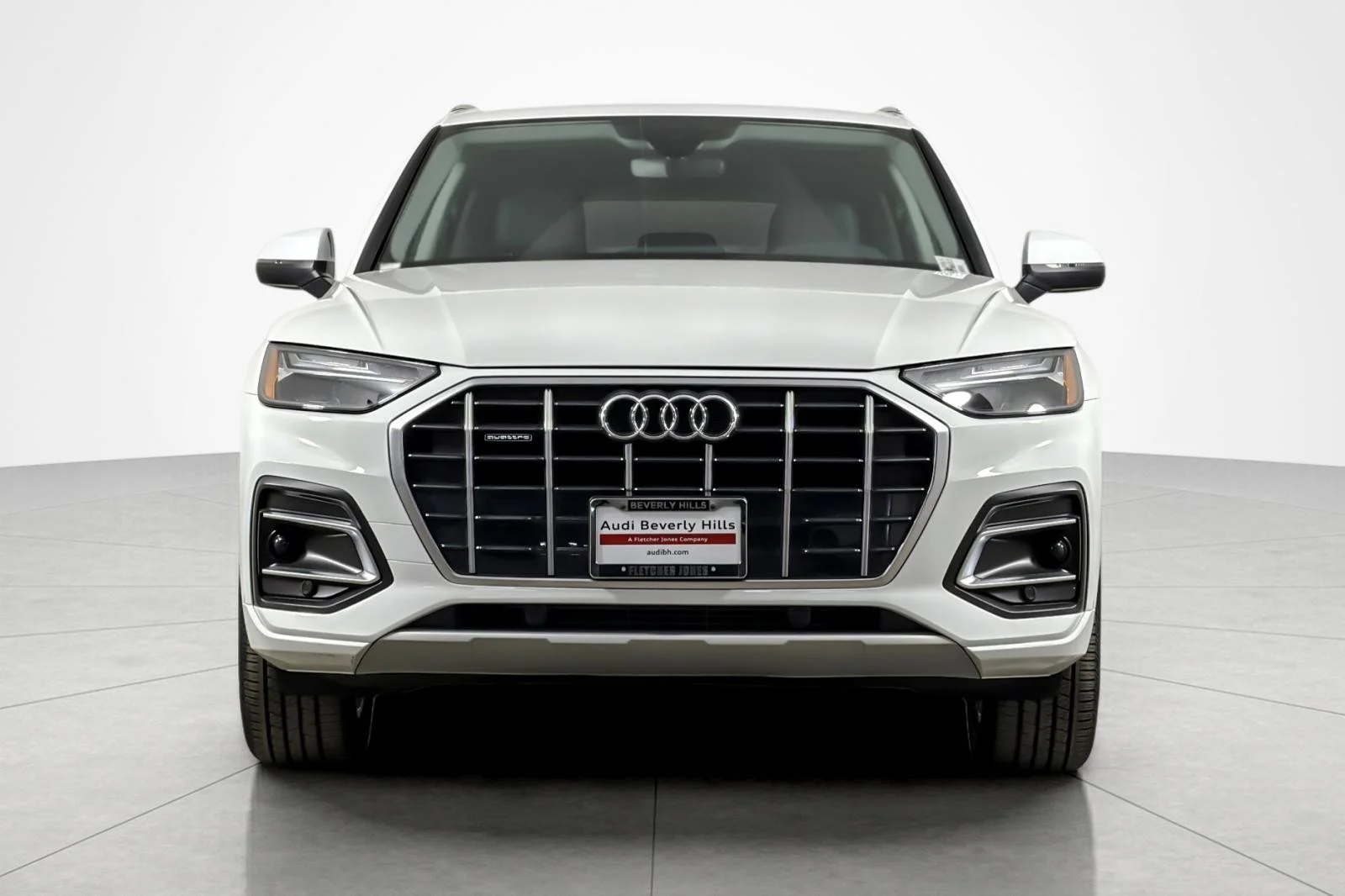 Used 2023 Ibis White Audi Premium 40 TFSI quattro image 8
