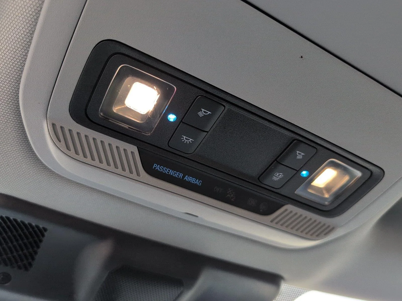 Used 2023 Iconic Silver Ford XLT image 21