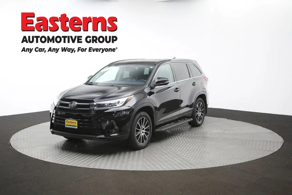 Used 2018 Black Toyota SE image 56