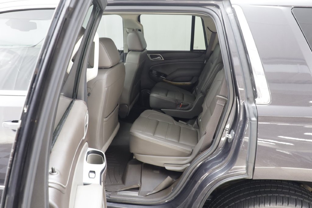 Used 2017 Silver GMC Denali image 17