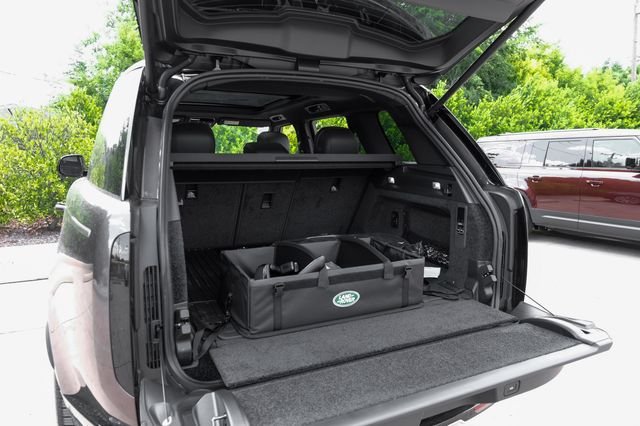 New 2026 Charente Grey Land Rover SE image 65