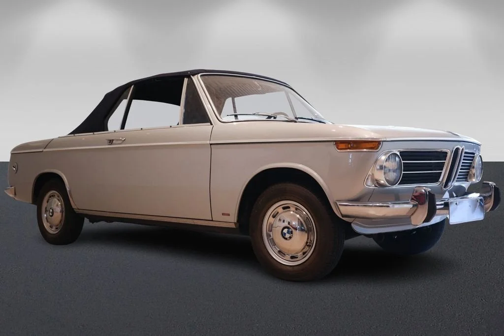 Used 1970 Silver BMW Cabriolet image 9