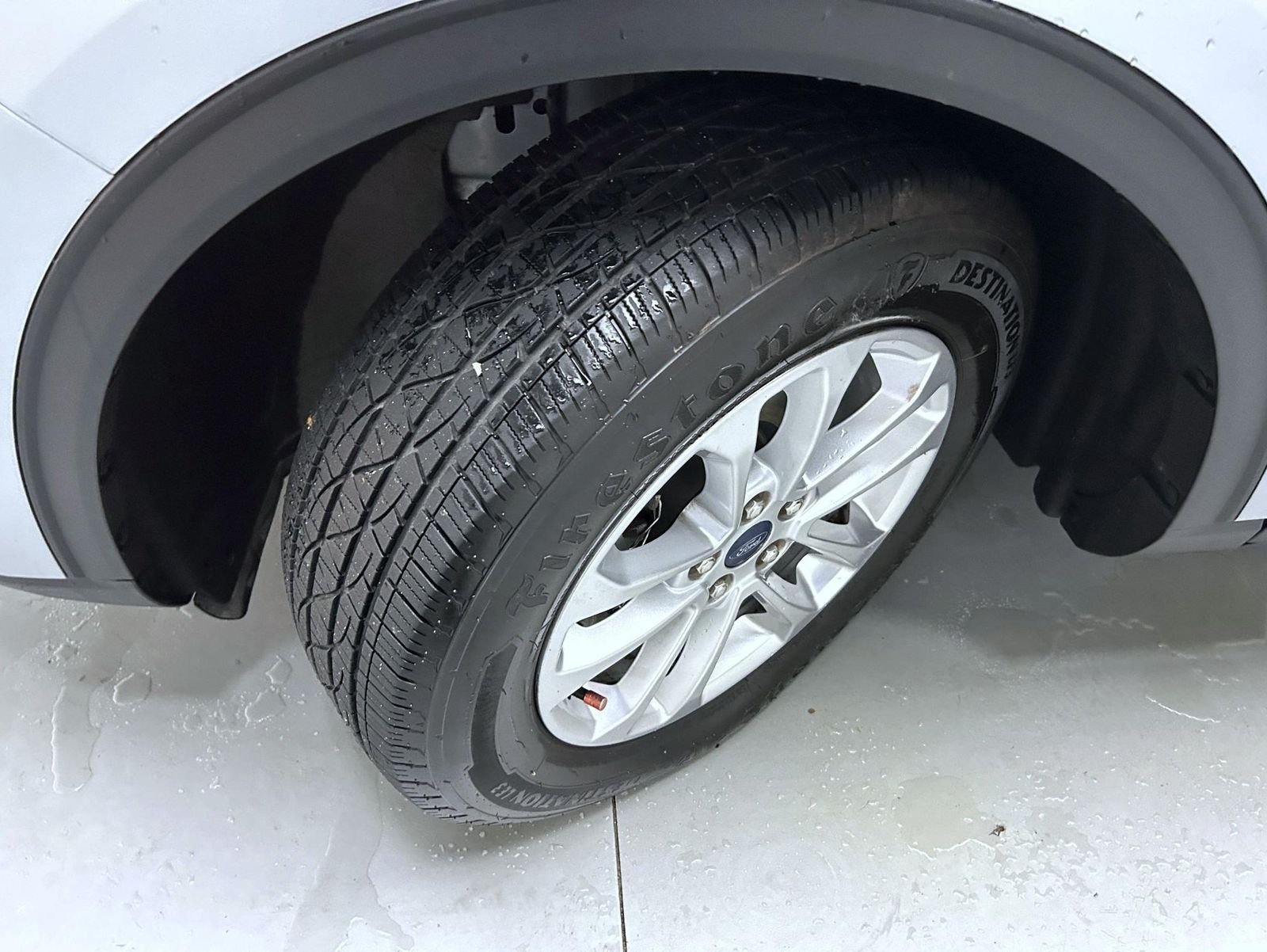 Used 2021 Silver Ford SE image 23