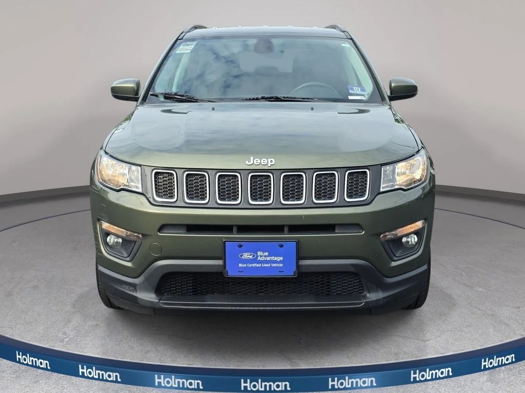 Certified 2019 Jeep Compass Latitude with VIN 3C4NJDBB9KT827798 for sale in Turnersville, NJ