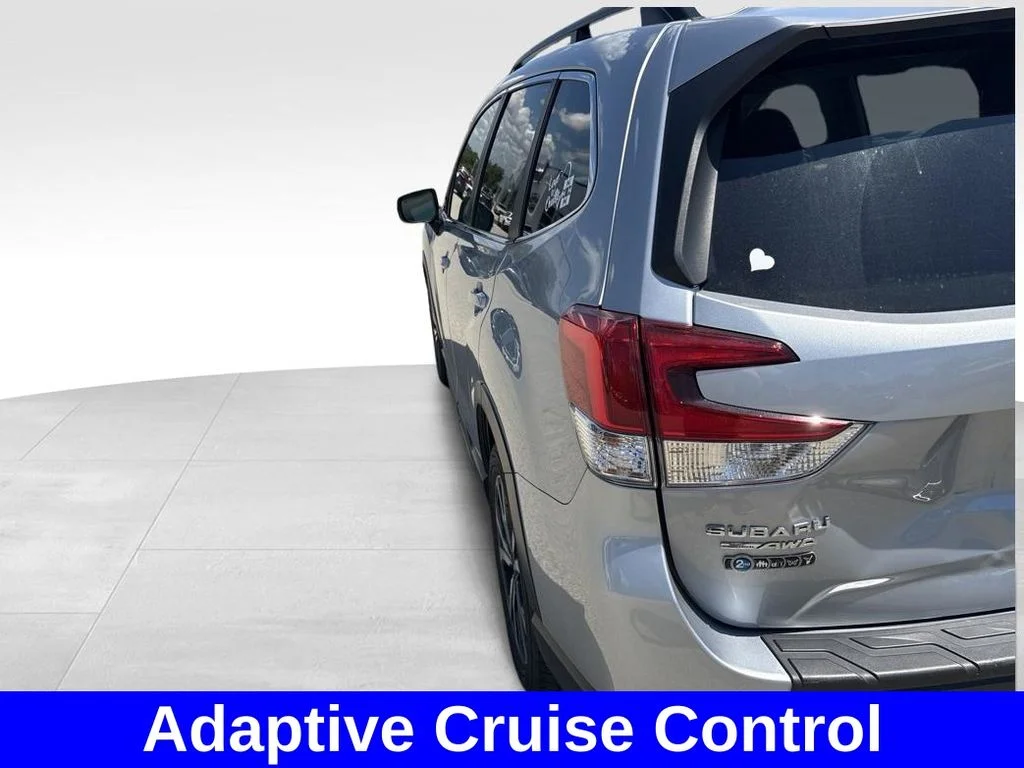 Used 2020 Silver Subaru Limited image 4