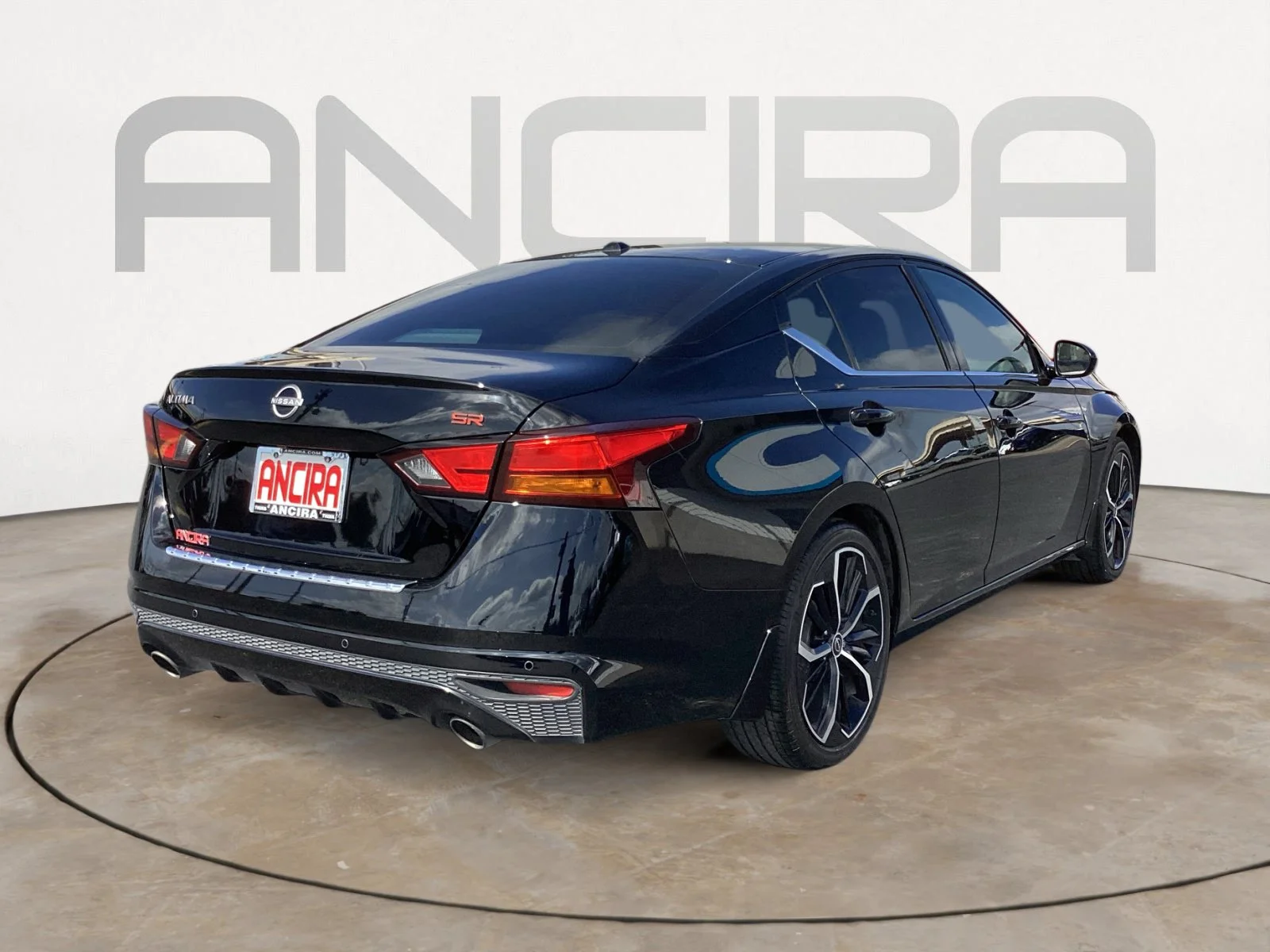 Certified Used 2023 Super Black Nissan 2.5 SR image 14