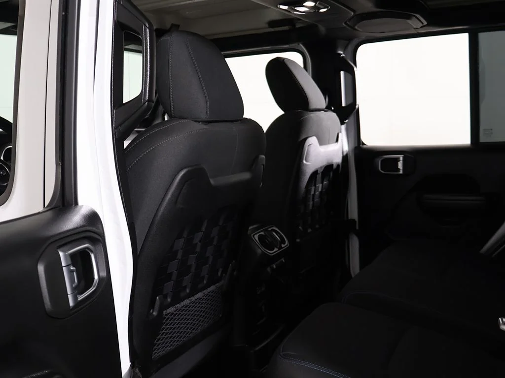 Used 2022 White Jeep Unlimited Rubicon 4xe image 34