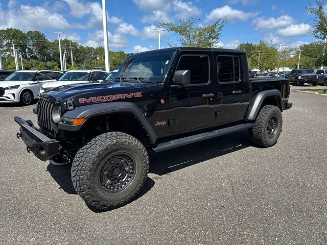 Used 2023 Black Clearcoat Jeep Mojave image 14