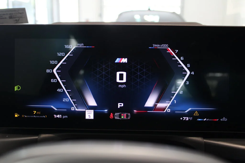 New 2027 Thundernight Metallic BMW M240i xDrive image 4