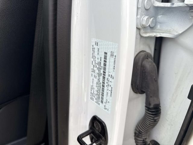 Used 2023 Oxford White Ford Lariat image 24