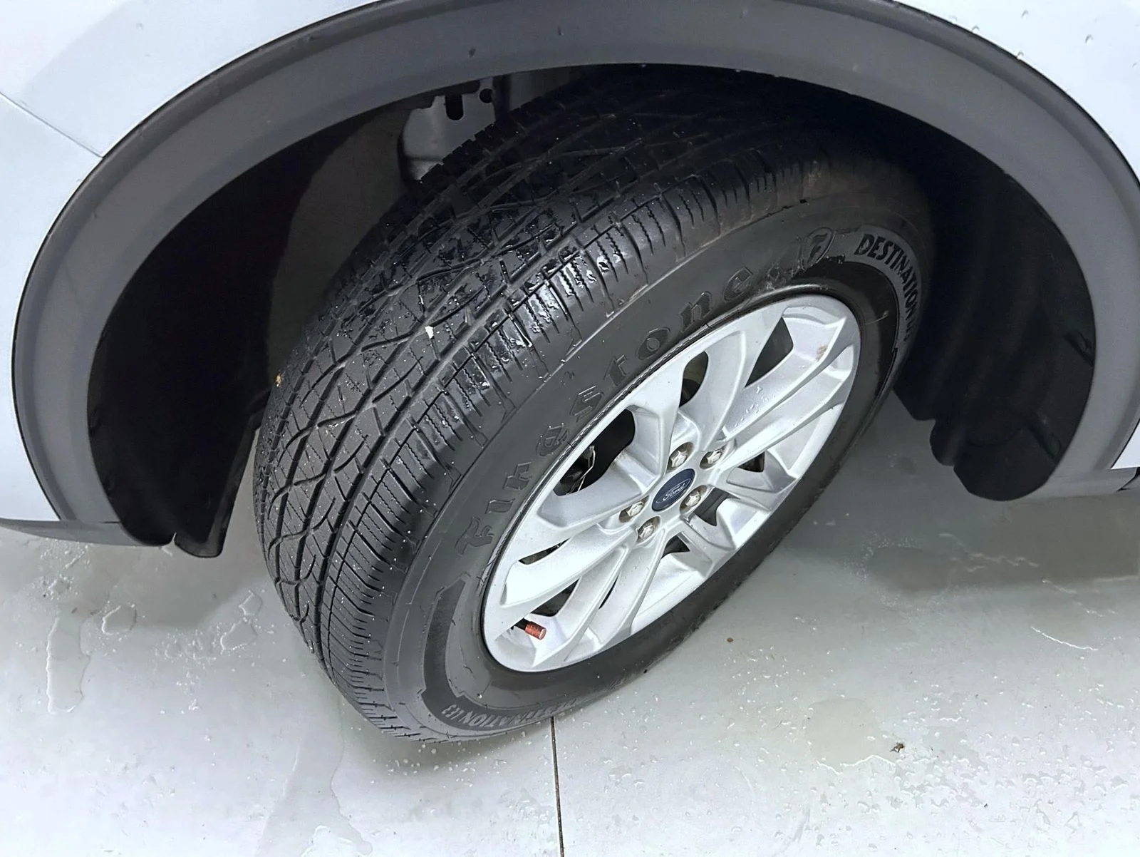 Used 2021 Silver Ford SE image 23