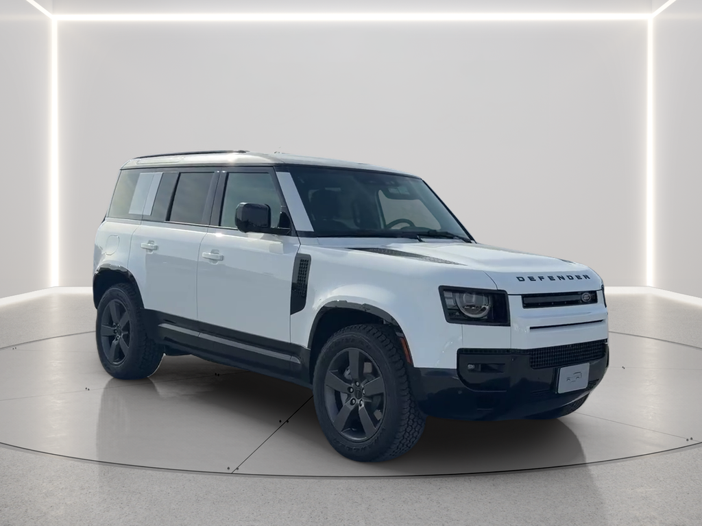 New 2026 Fuji White Land Rover X-Dynamic SE image 3