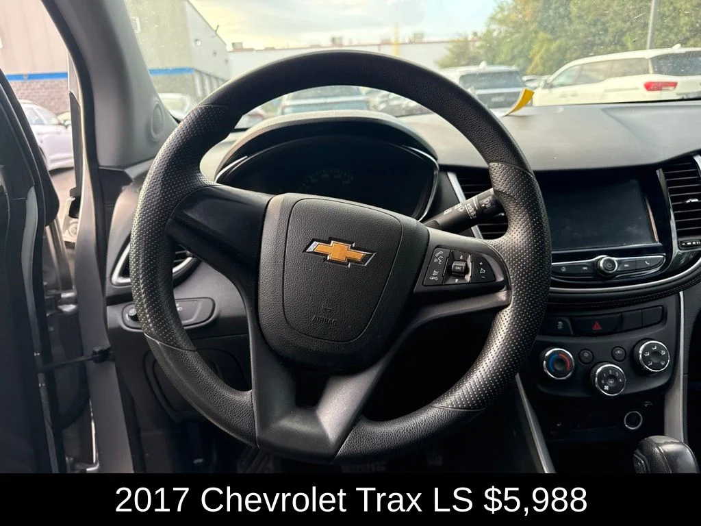 Used 2017 Silver Chevrolet LS image 10