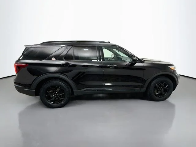 Certified Used 2023 Black Metallic Ford Timberline image 8