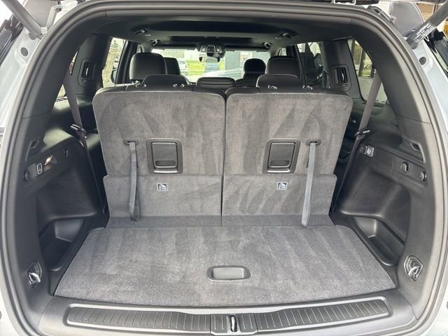 New 2026 Silver Zynith Exterior Paint Jeep Altitude image 19
