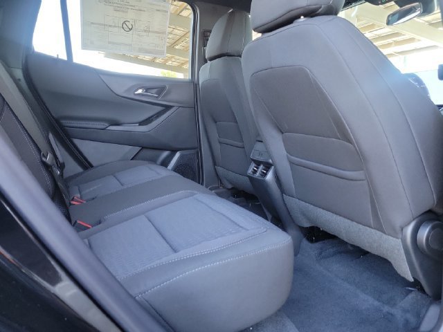 2027 Chevrolet Equinox LT - Photo 18