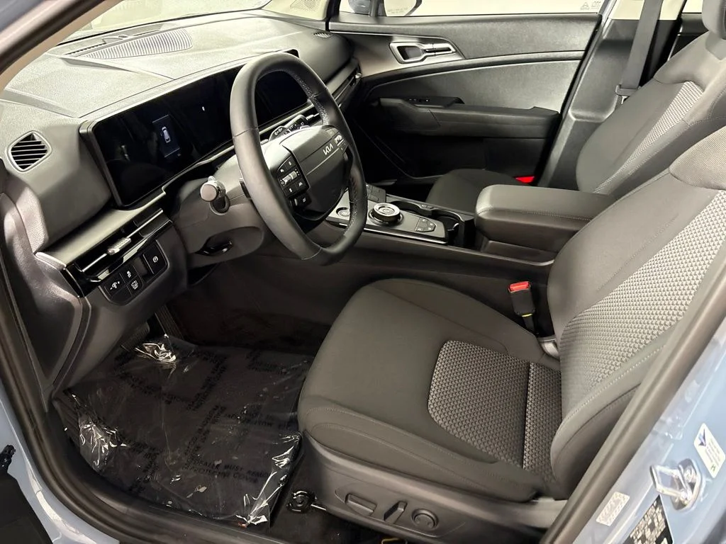 New 2027 Heritage Blue Kia S image 25