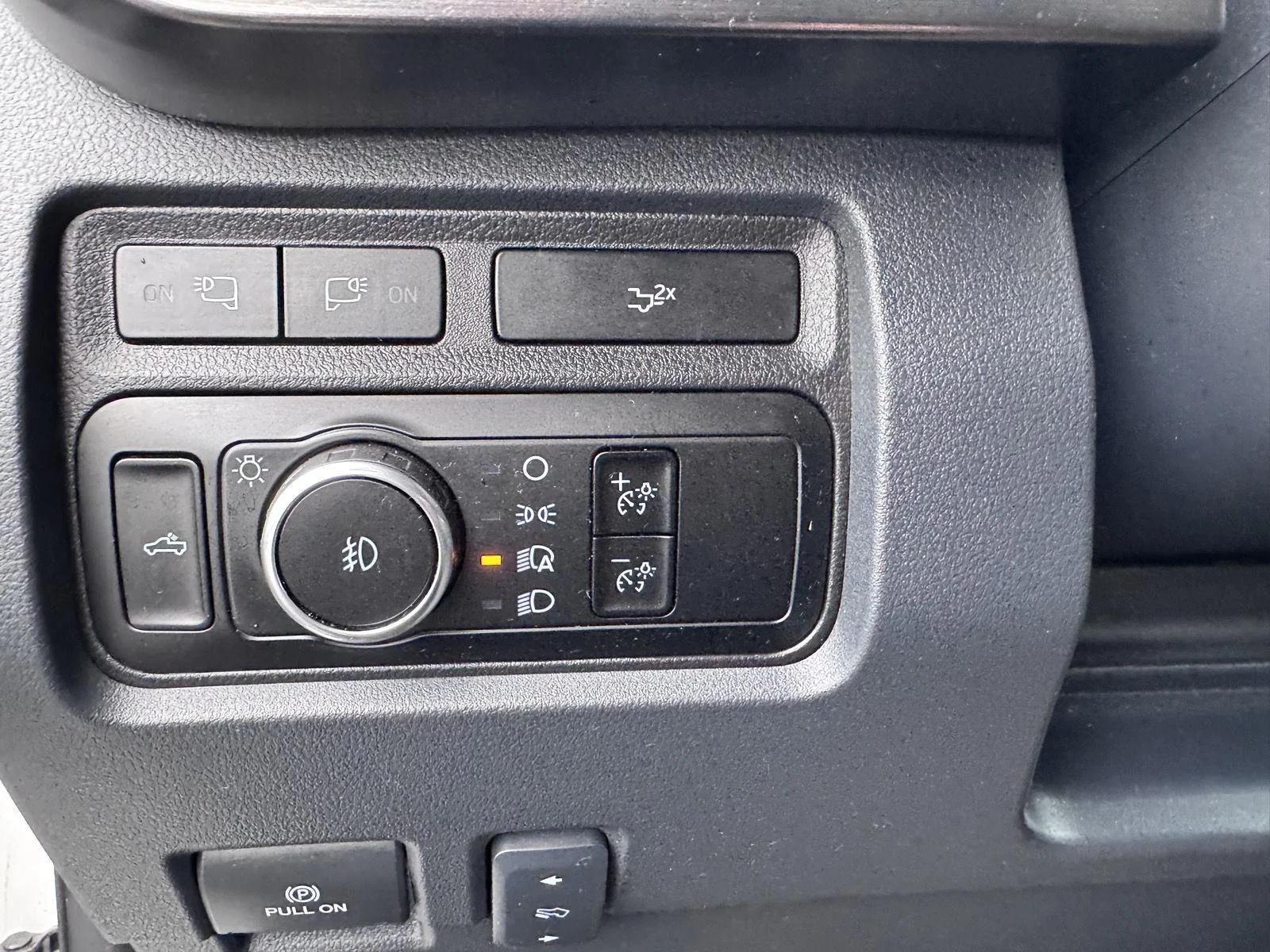 Used 2023 Star White Ford Lariat image 14