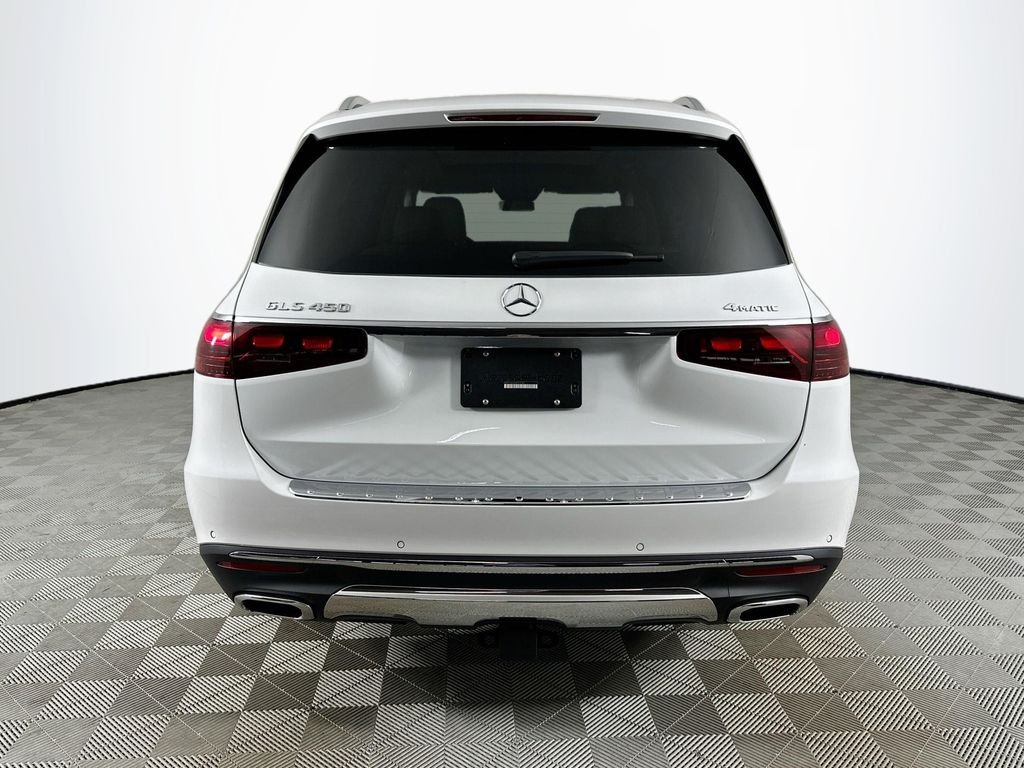 New 2026 MANUFAKTUR Moonlight White Metallic Mercedes-Benz GLS 450 image 6