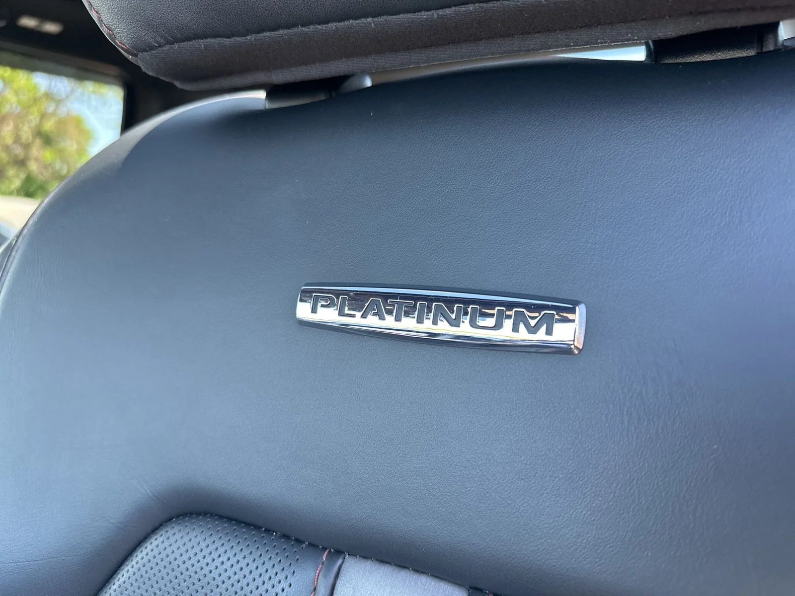 Used 2020 Black Ford Platinum image 17