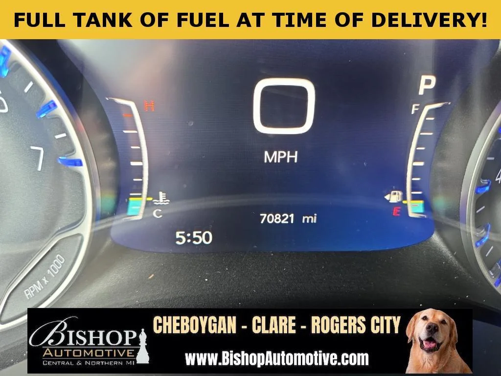Pre-Owned 2023 Chrysler Pacifica Touring L image 4