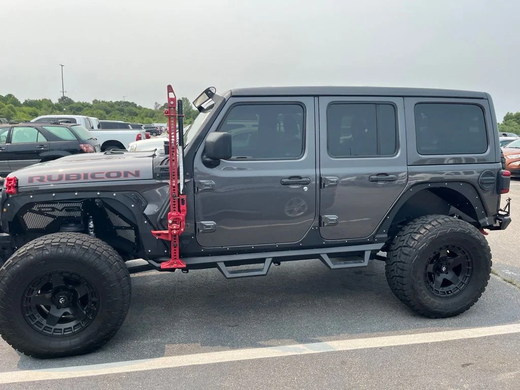 Used 2021 Gray Jeep Unlimited Rubicon image 3