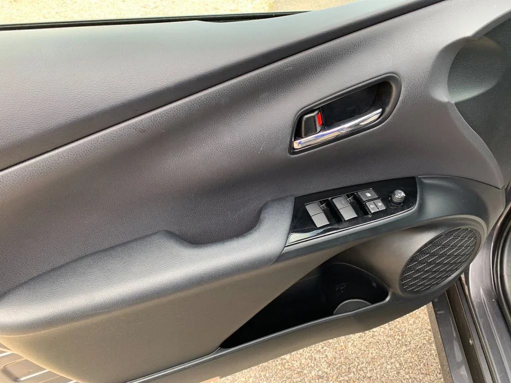 Used 2022 Gray Toyota XLE image 12