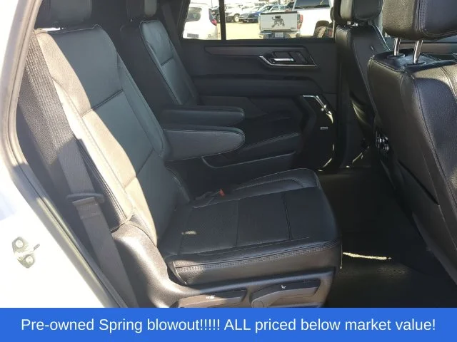 Used 2025 White GMC Denali image 46