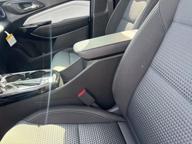 New 2026 White Chevrolet LT image 15