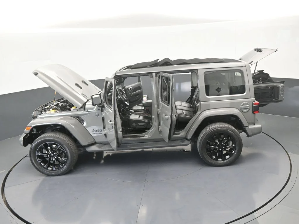 Used 2022 Sting-Gray Clearcoat Jeep Unlimited Sahara High Altitude image 70