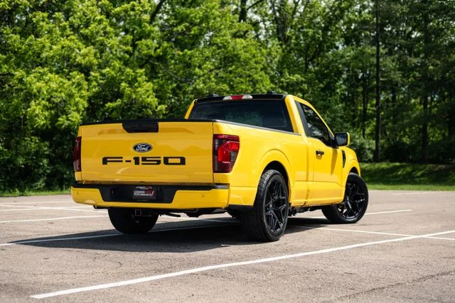 New 2026 Yellow LFP APEX CUSTOM XL image 9