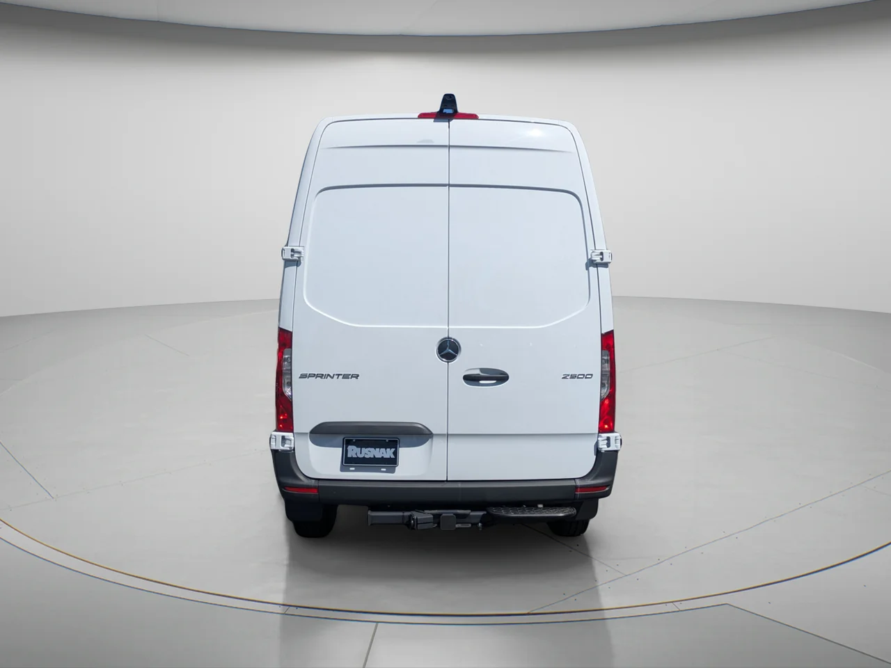 New 2026  Mercedes-Benz Cargo 144 WB image 3