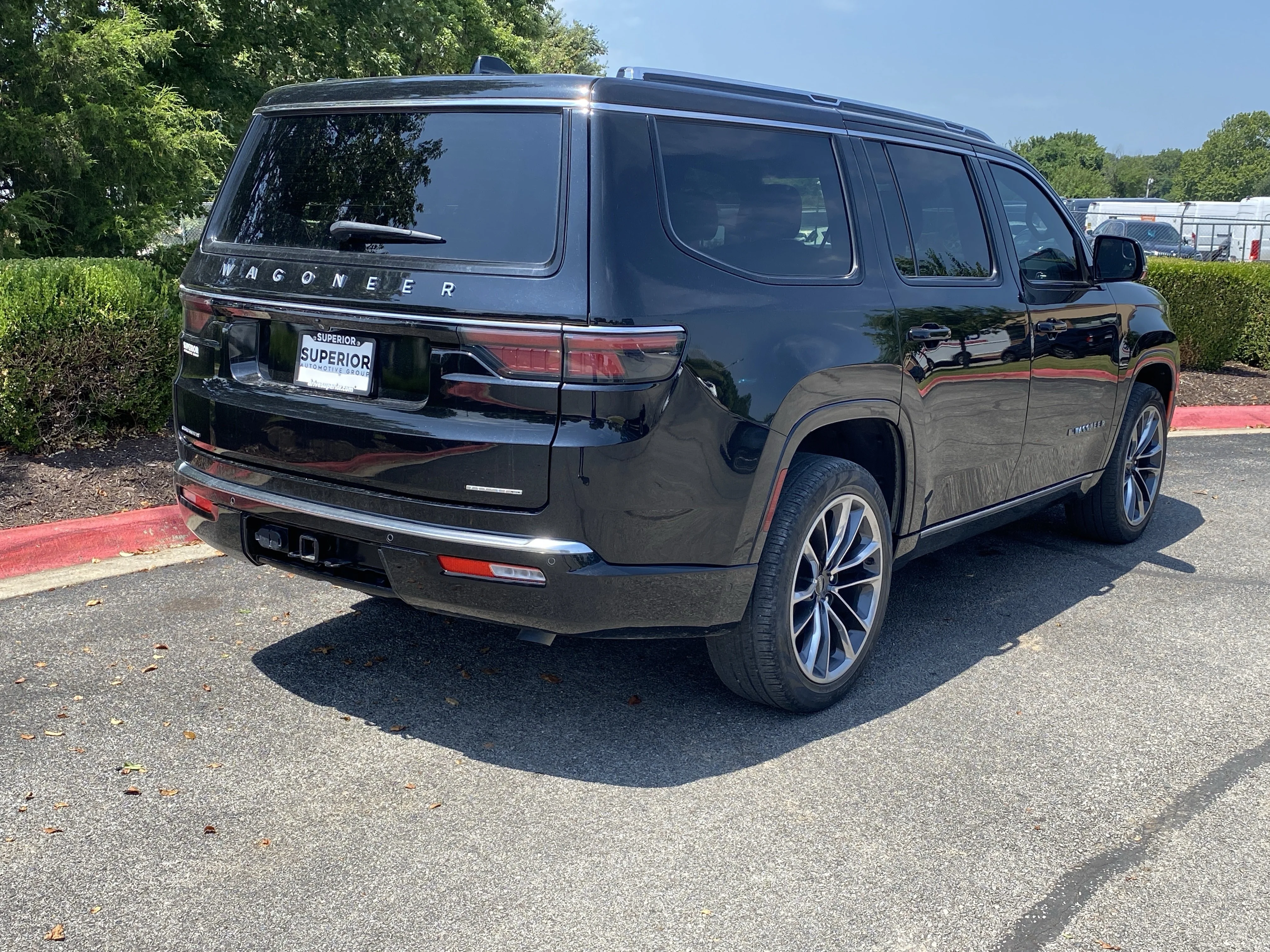 Used 2023 Diamond Black Crystal Pearlcoat Jeep Series III image 3