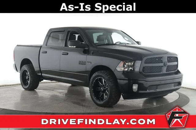 2018 RAM 1500 Big Horn 4x4 Crew Cab 5'7's photo