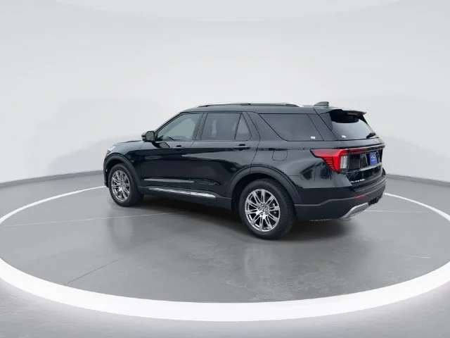 Used 2025 Black Ford Platinum image 5