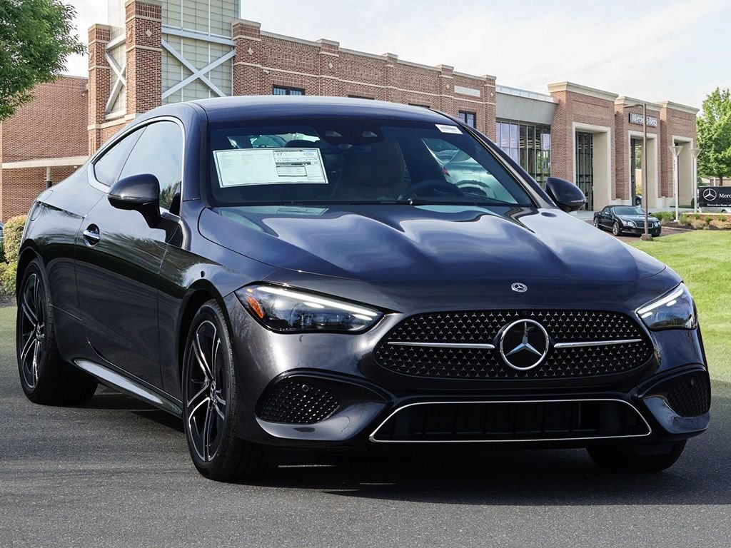 Used 2026 Graphite Grey Metallic Mercedes-Benz CLE 300 image 3