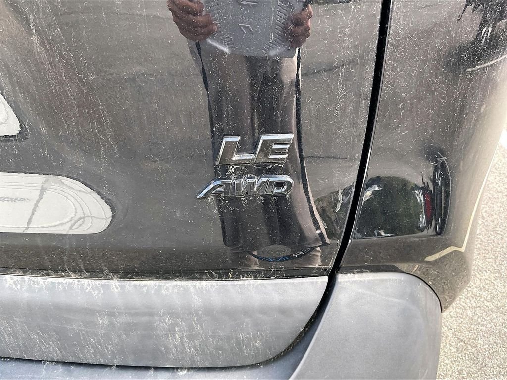 Used 2021 Midnight Black Metallic Toyota LE image 7