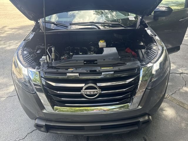 Used 2024 Gray Nissan S image 32