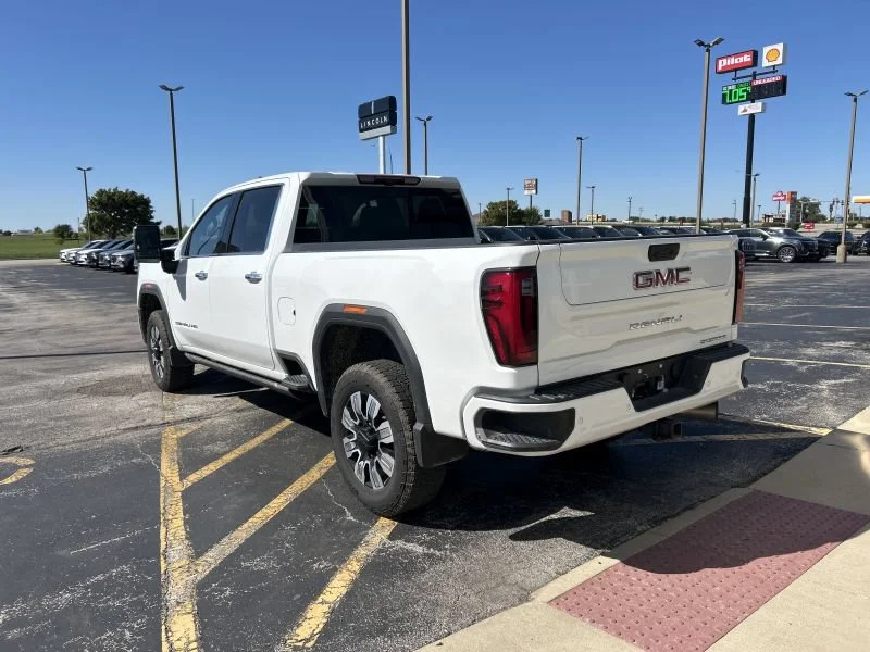 Used 2026 Summit White GMC Denali image 3